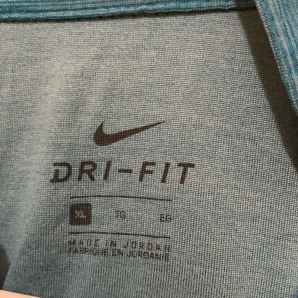 NIKE  Swoosh!  1/4 Zip  Running / Jogging  Long Sleeve Pullover XL - Picture 4 of 5